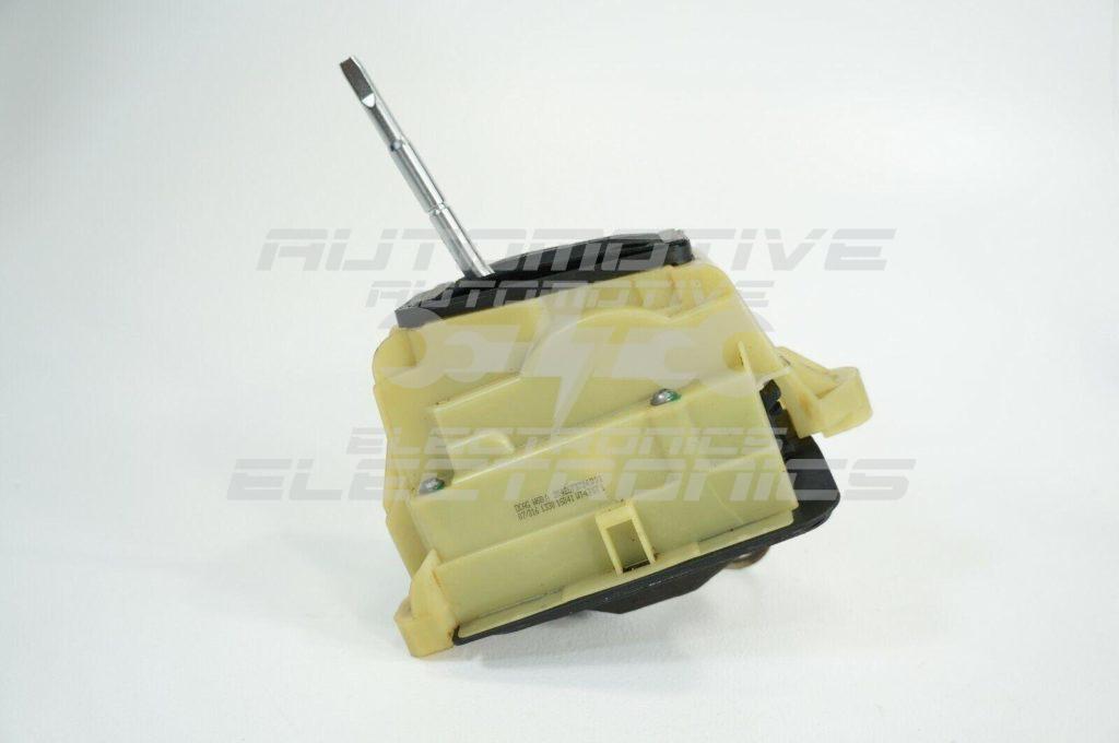 Selectiehendel Mercedes A 211 267 58 24 A2112675824 Automotive selectiehendel-mercedes-a-211-267-58-24-a2112675824-automotive